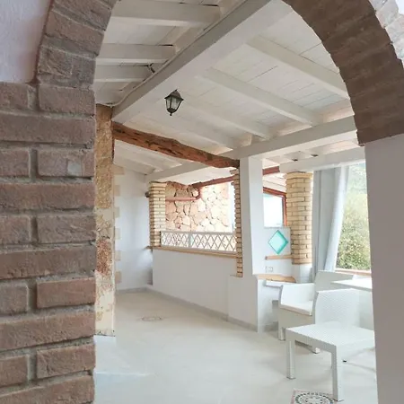 Sardinia Yellow House Villa Solanas  Exterior photo