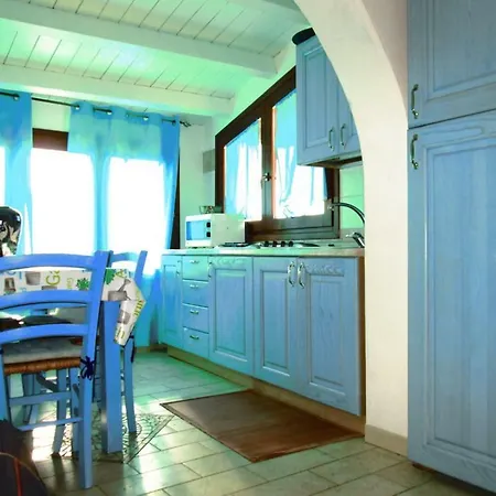 Sardinia Yellow House Villa Solanas  Exterior photo