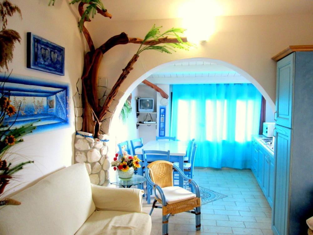 Holiday home Sardinia Yellow House