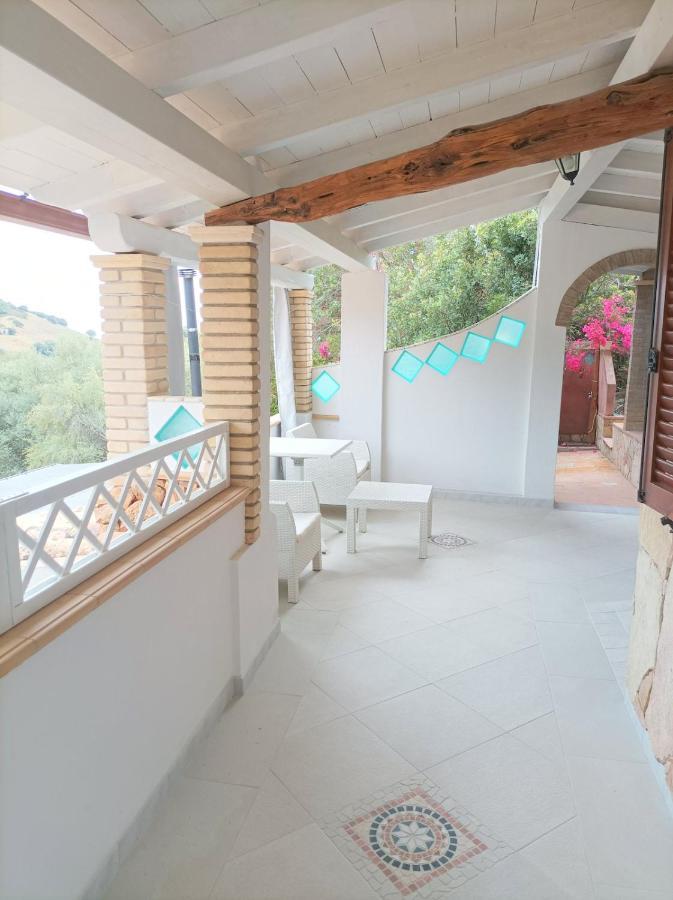 Sardinia Yellow House Holiday home *